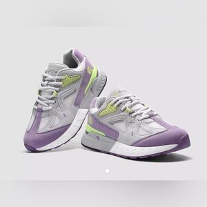 Fit-Ville Rebound Core arch & heel support  comfort when all day on your feet.